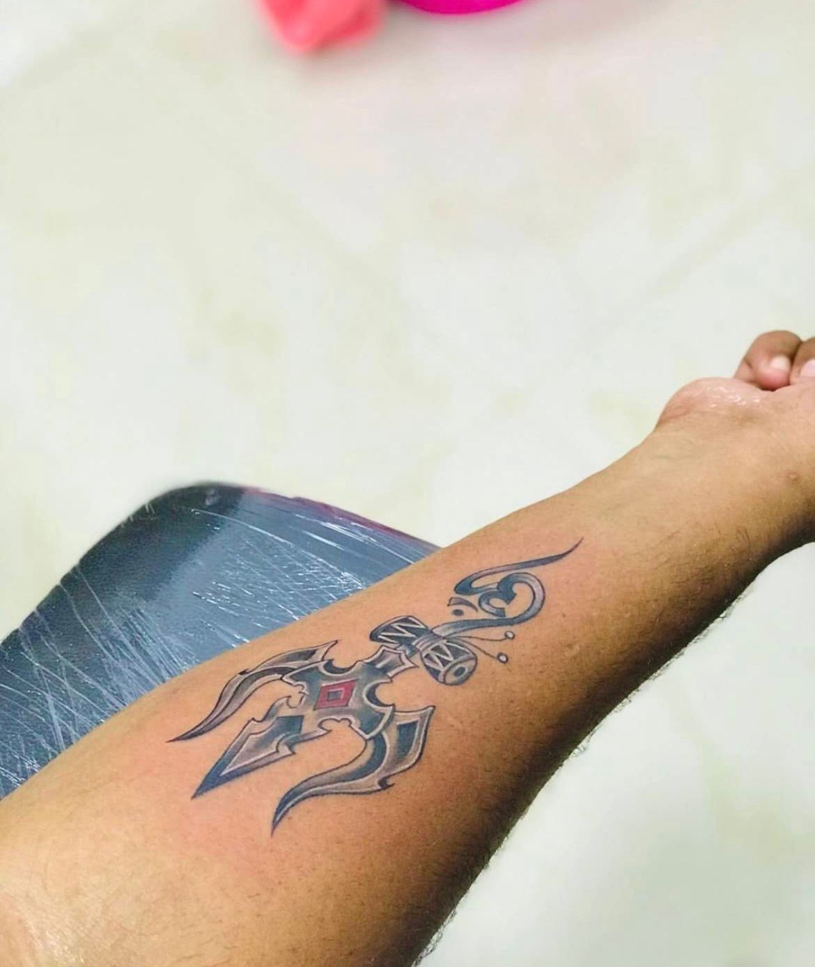 Trishul Crest